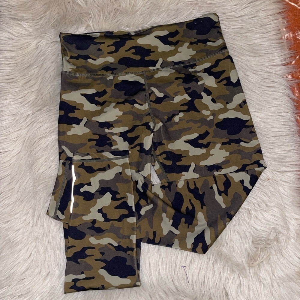 Zyia Leggings